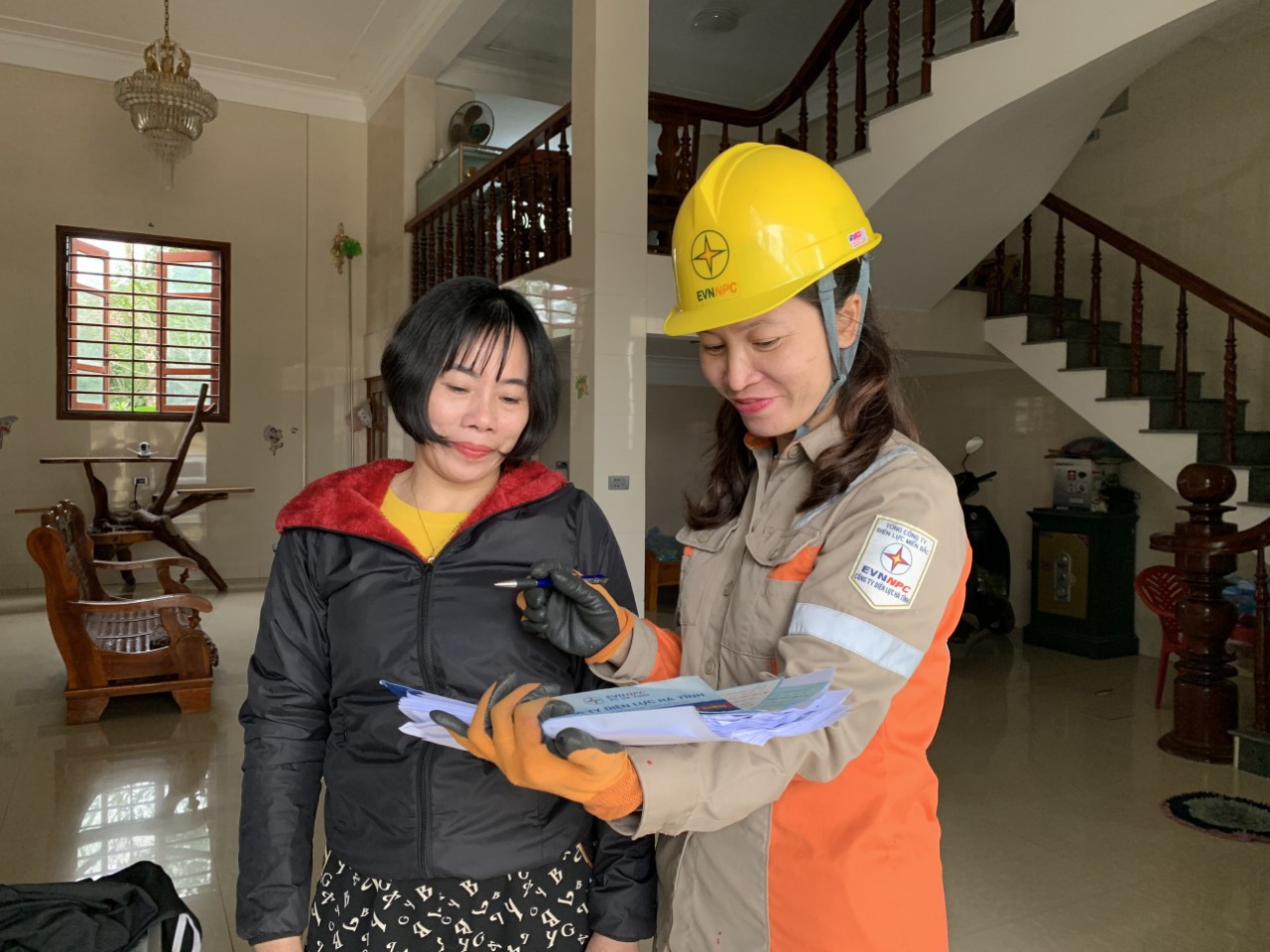 Tuyên truyền, hướng dẫn sử dụng thiết bị điện an toàn, tiết kiệm.