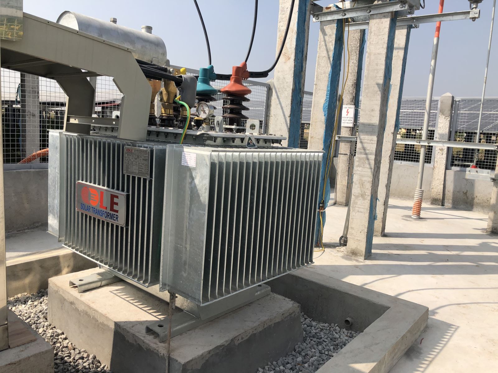 Máy biến áp năng lượng mặt trời LE sử dụng vỏ mạ kẽm nhúng nóng 