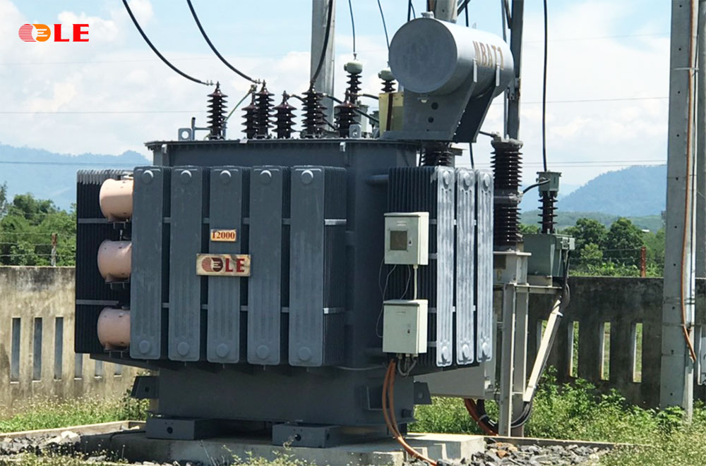 Máy biến áp LE lắp đặt trong hệ thống điện công nghiệp