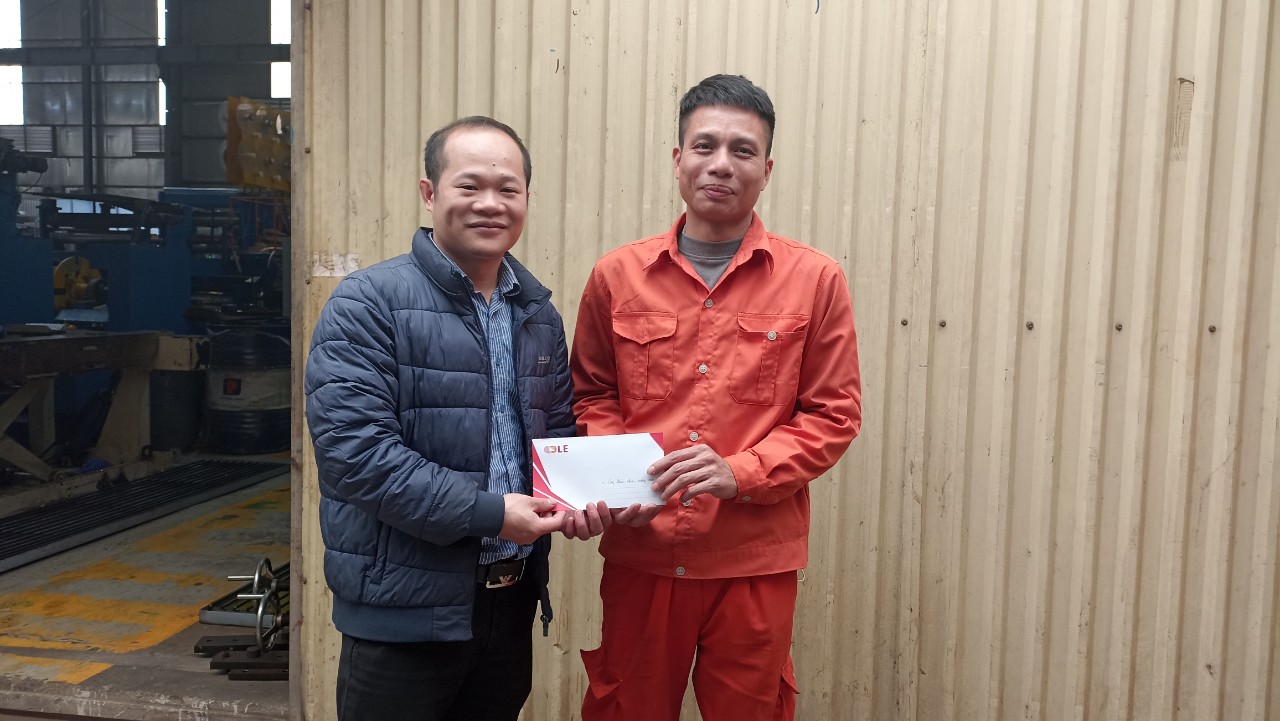 Máy biến áp LE chúc mừng sinh nhật CBCNV Công ty