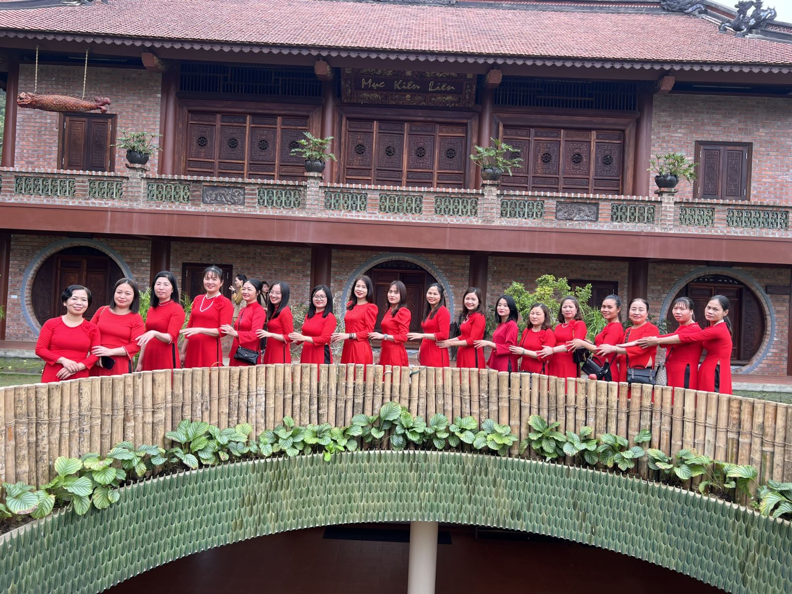 Máy biến áp LE chào mừng ngày quốc tế phụ nữ 8/3