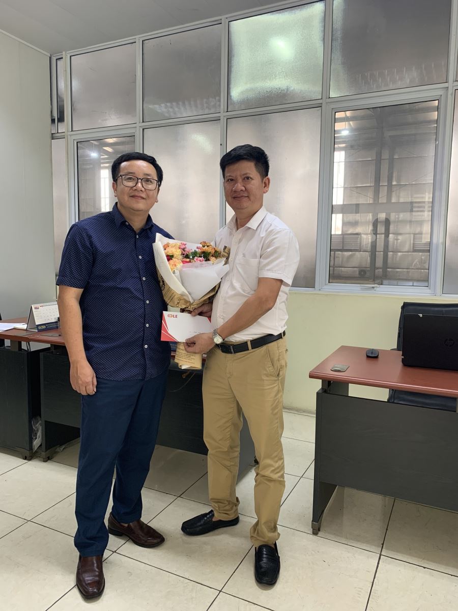 Những nụ cười rạng rỡ khi nhận được lời chúc mừng sinh nhật