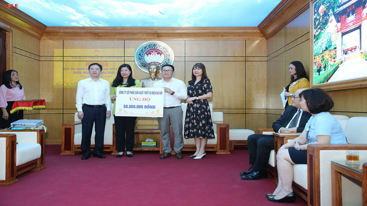 May bien ap LE ung ho dong bao mien Trung